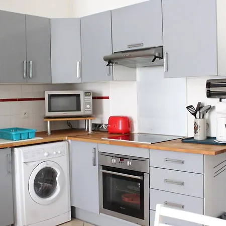 Appt T3 - - Lr180-15b * La Rochelle (Charente-Maritime)